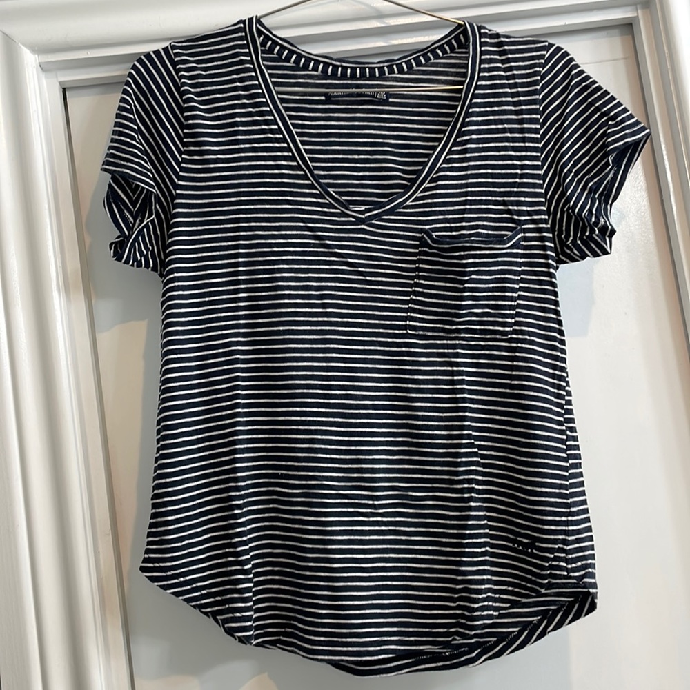 Abercrombie & Fitch Navy & White Striped V-neck T-Shirt XS
